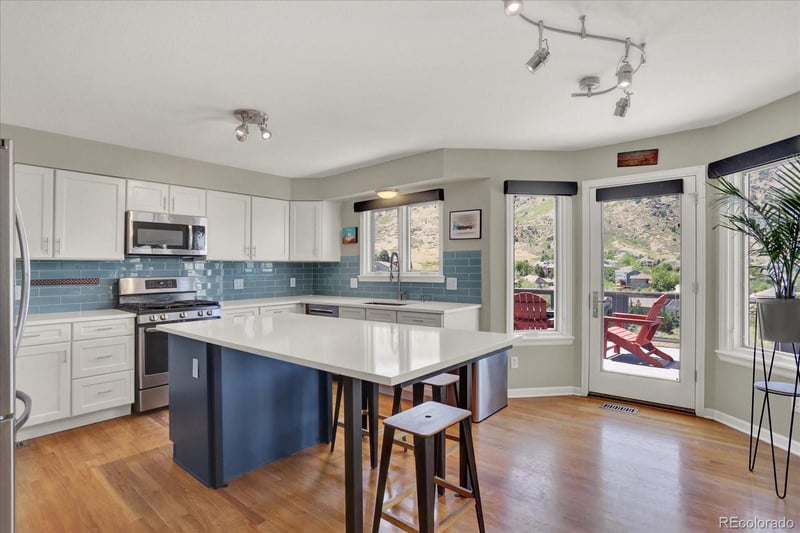 637 Somerset Dr, Golden, CO 80401