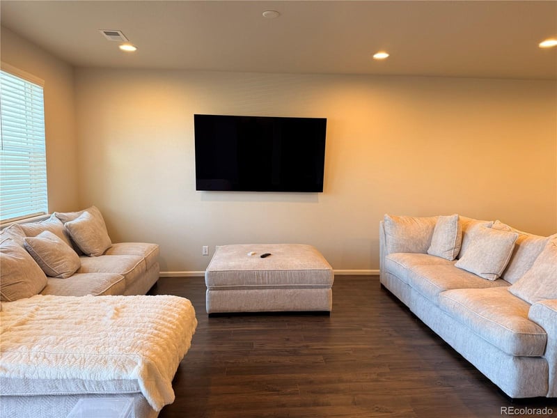 6673 Ceylon St, Denver, CO 80249