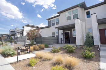 6673 Ceylon St, Denver, CO 80249