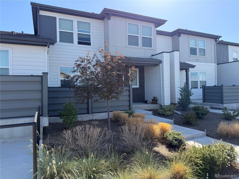 6673 Ceylon St, Denver, CO 80249