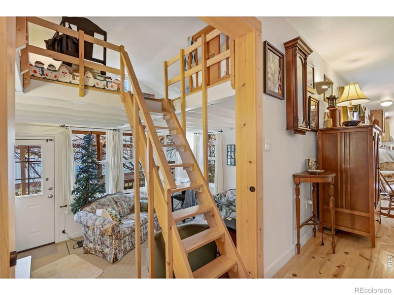 1131 Caroline Ct, Loveland, CO 80537