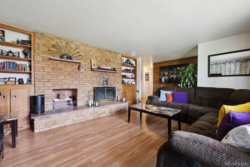 187 Lamar St, Lakewood, CO 80226