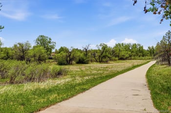 2105 Idalia St, Aurora, CO 80013