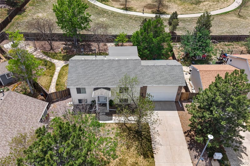 952 S Quintero Ct, Aurora, CO 80017