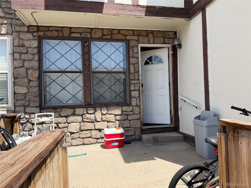 8896 Brompton Way, Parker, CO 80134