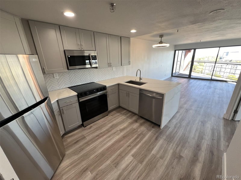 100 Park Ave #1405, Denver, CO 80205