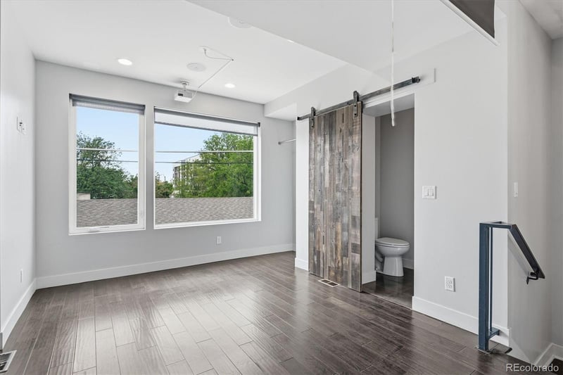 3181 Lawrence St, Denver, CO 80205