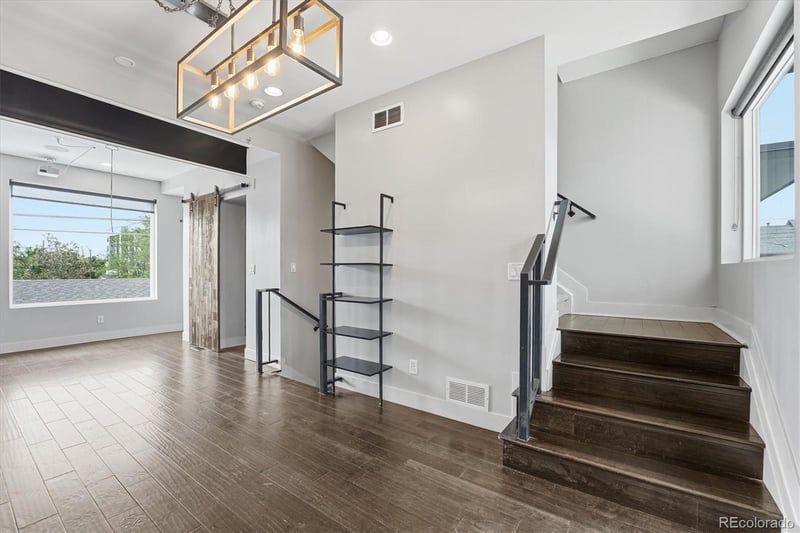 3181 Lawrence St, Denver, CO 80205