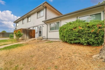 1329 Chambers Cir #B, Aurora, CO 80012