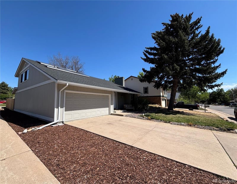 12153 Amherst Cir, Aurora, CO 80014