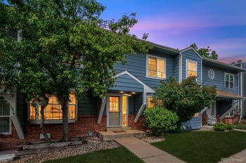 1956 S Balsam St, Lakewood, CO 80227