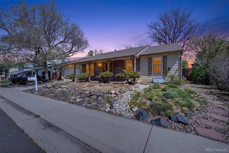 17997 Florida Dr, Aurora, CO 80017
