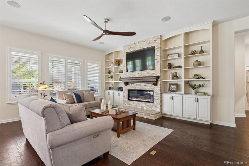 8341 Shawnee Ct, Aurora, CO 80016