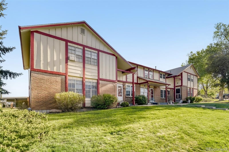 7872 Glasgow Pl, Littleton, CO 80128