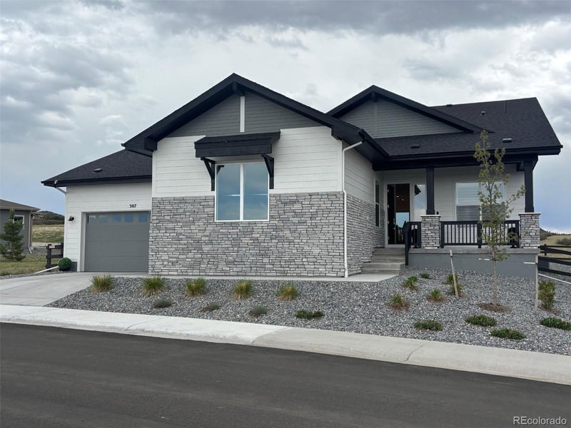 307 Scrubjay Ln, Castle Rock, CO 80104