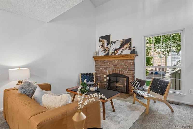 1903 S Helena St #D, Aurora, CO 80013