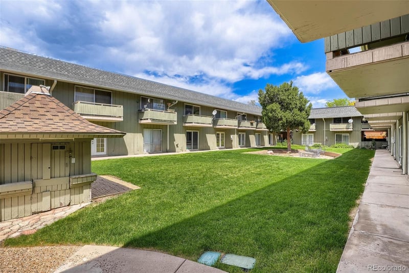 9925 20th Ave #19, Lakewood, CO 80215