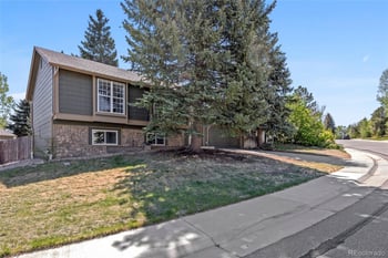 5626 Odessa St, Centennial, CO 80015