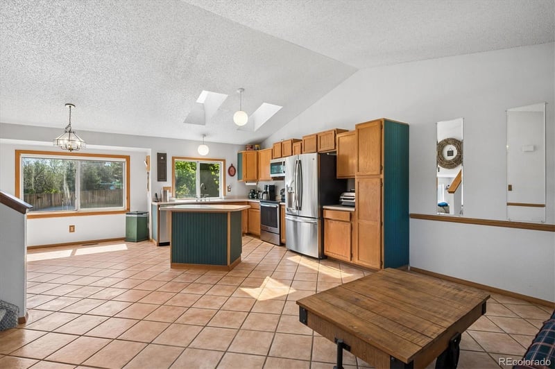 5470 Youngfield St, Littleton, CO 80127