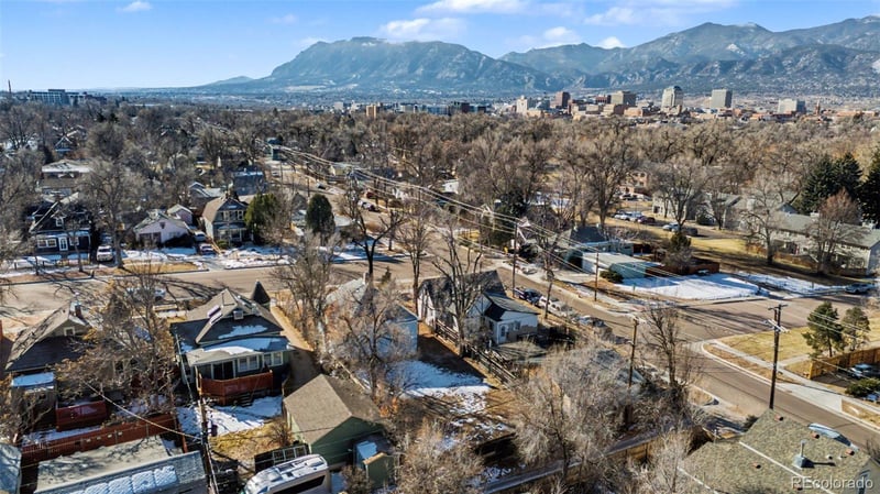 808 Monument St, Colorado Springs, CO 80903