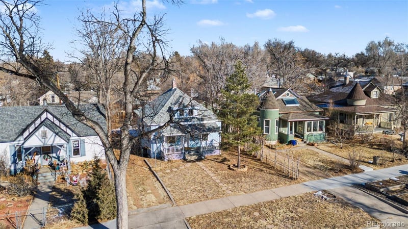 808 Monument St, Colorado Springs, CO 80903