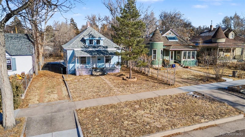 808 Monument St, Colorado Springs, CO 80903