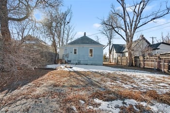 808 E Monument St, Colorado Springs, CO 80903