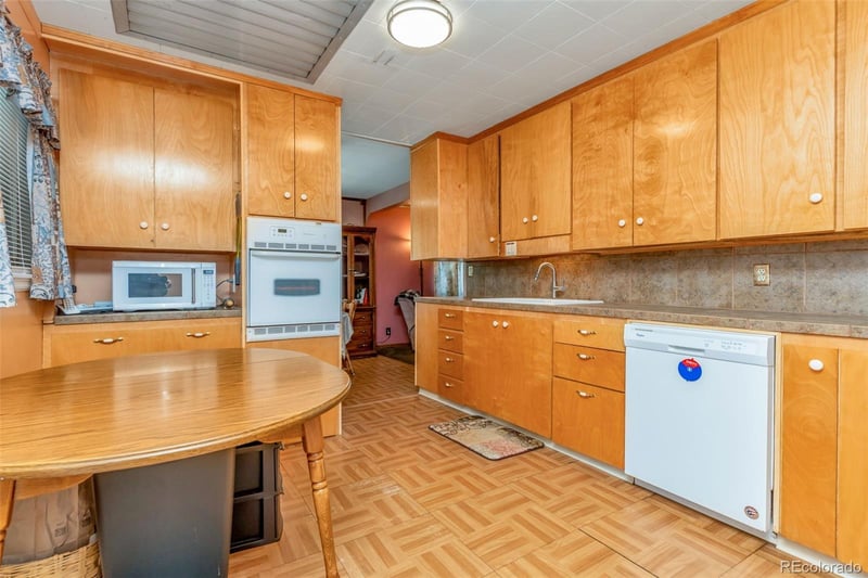 1380 Rowena St, Thornton, CO 80229