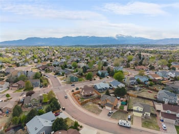 7403 Allens Park Dr, Colorado Springs, CO 80922