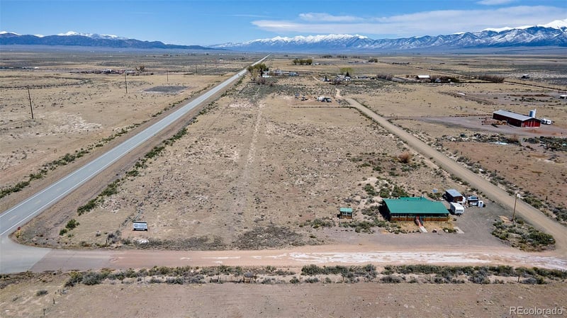 77 10th St, Moffat, CO 81143