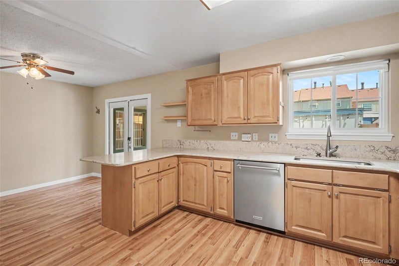 7101 Yale Ave #1102, Denver, CO 80227