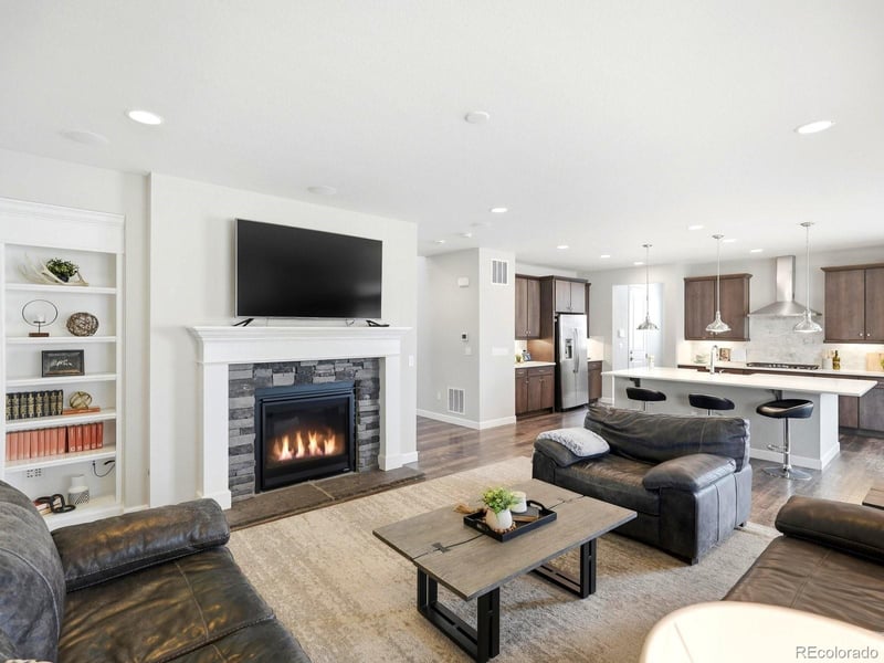 22617 E Tufts Ave, Aurora, CO 80015