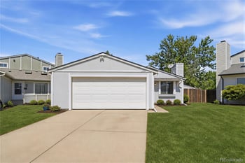 1933 Ensenada Ct, Aurora, CO 80011