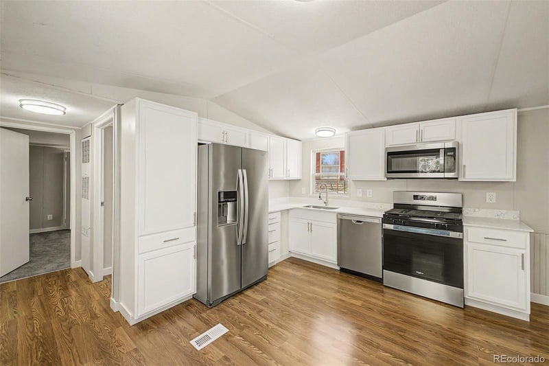 2551 92nd Ave, Denver, CO 80260
