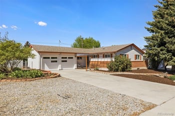 1311 Acacia Dr, Colorado Springs, CO 80907