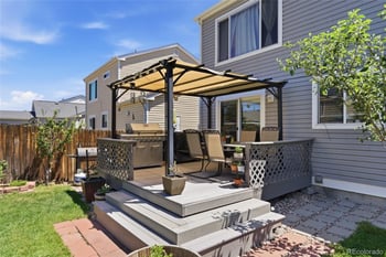 4993 Jasper Ct, Denver, CO 80239