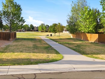 1912 164th Pl, Thornton, CO 80602