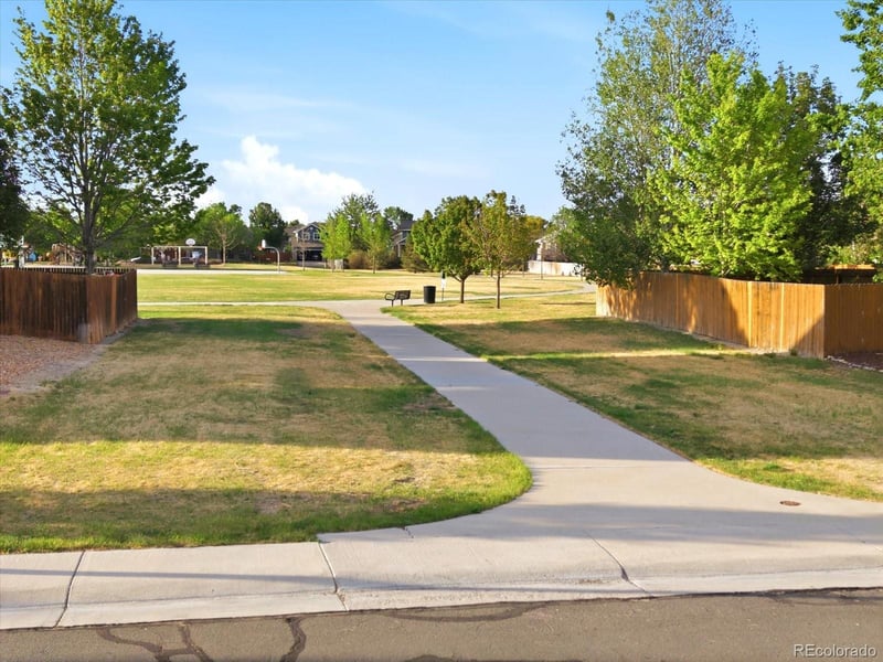 1912 164th Pl, Thornton, CO 80602