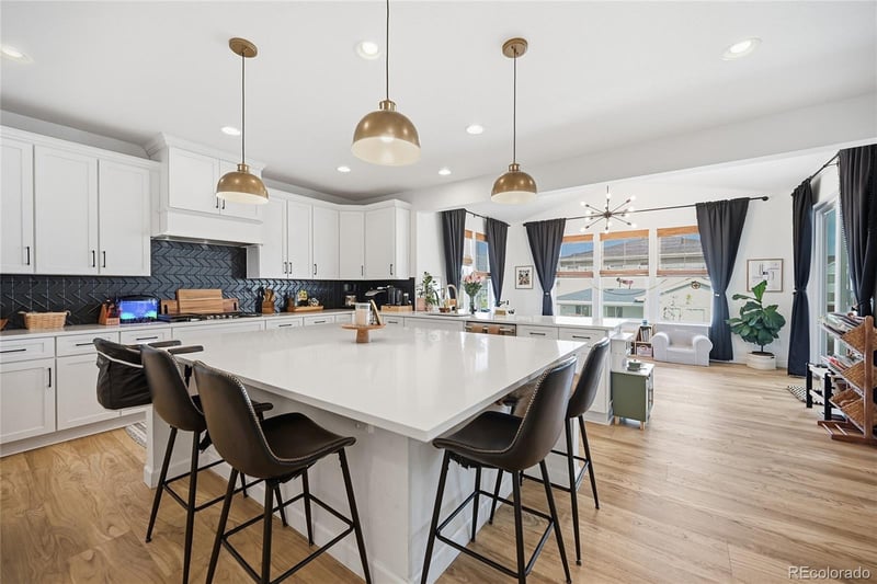 7254 Waterloo Way, Aurora, CO 80016