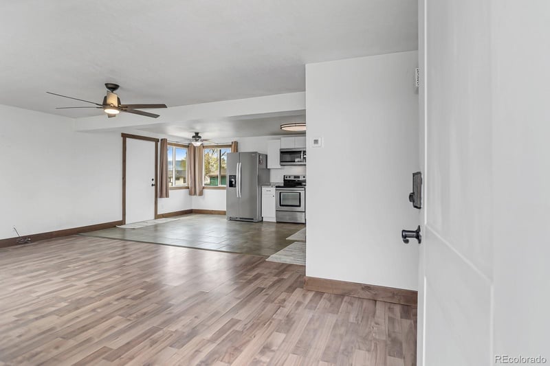 317 21st St, Kremmling, CO 80459
