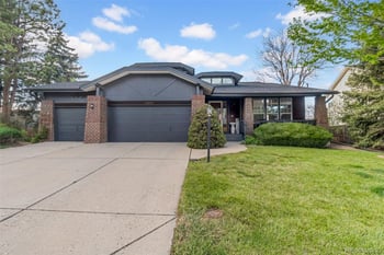 10275 Ottawa Ave, Littleton, CO 80127