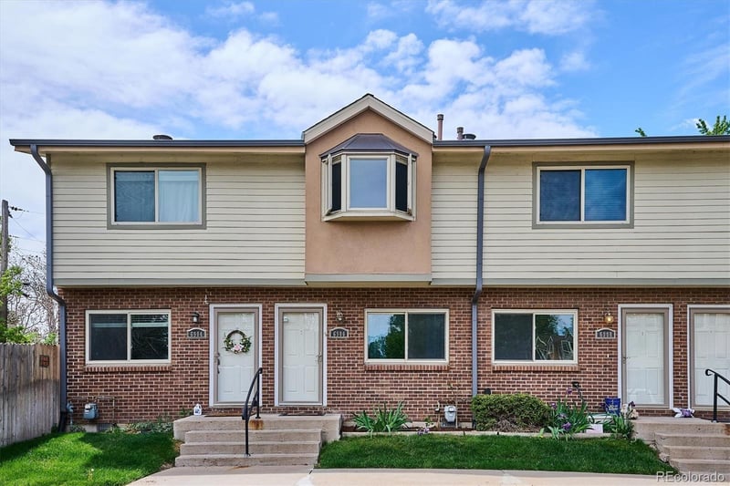 6906 48th Ave, Wheat Ridge, CO 80033