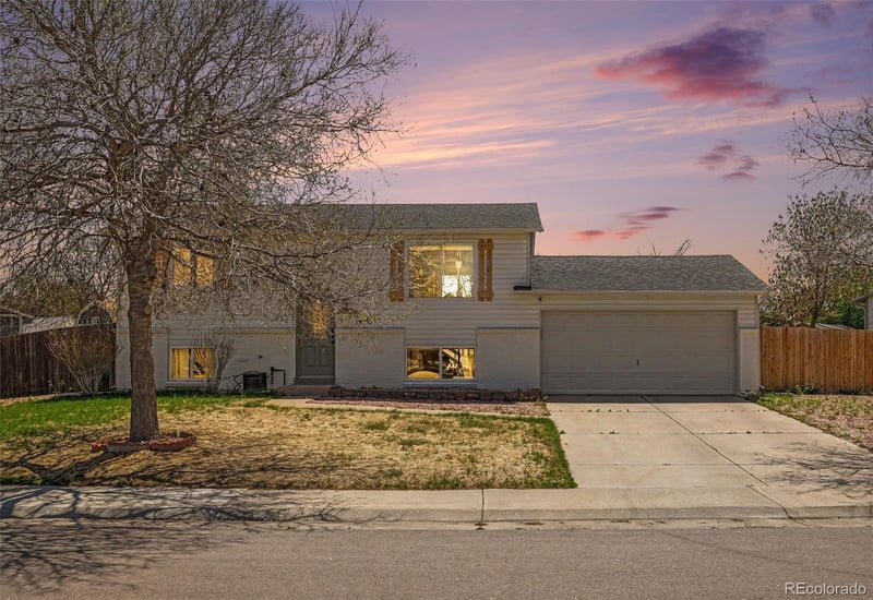 2988 Hannibal St, Aurora, CO 80013