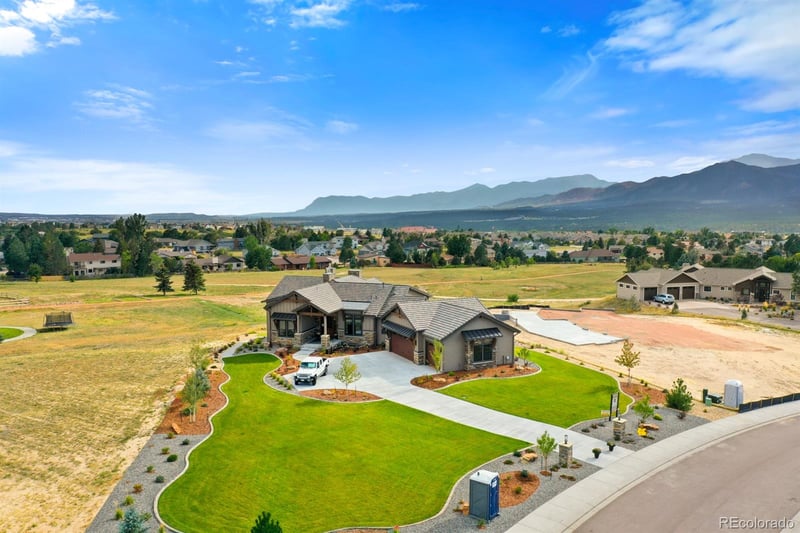 14420 Perry Park Rd, Larkspur, CO 80118