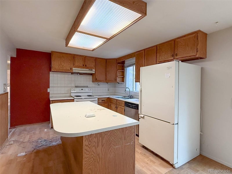 960 9th Ave, Broomfield, CO 80020
