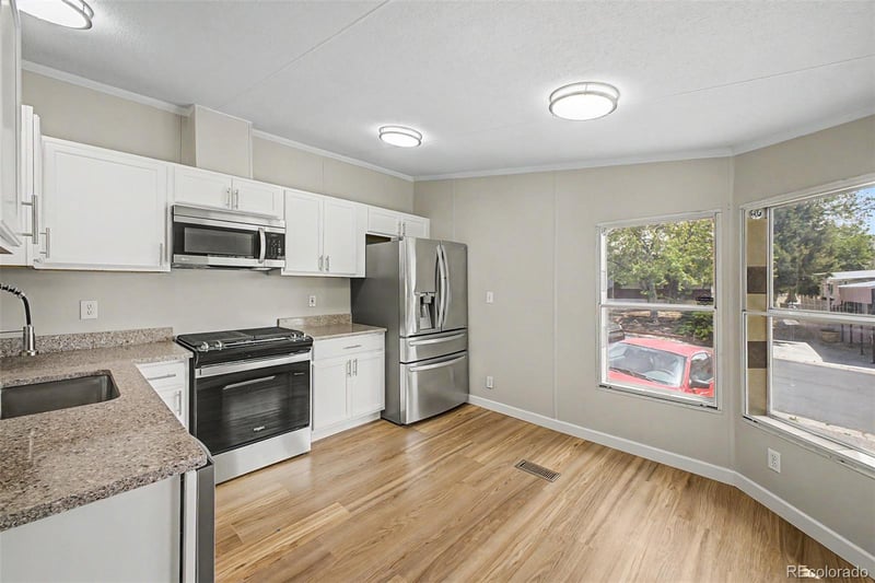 2550 96th Ave, Denver, CO 80260