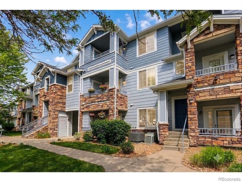 5255 Memphis St #921, Denver, CO 80239
