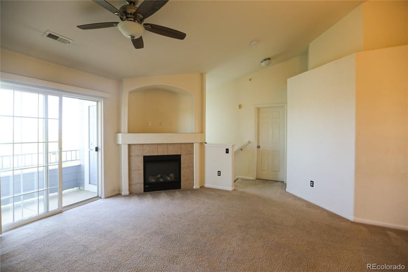 5255 Memphis St #921, Denver, CO 80239