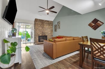 2053 S Worchester Way, Aurora, CO 80014