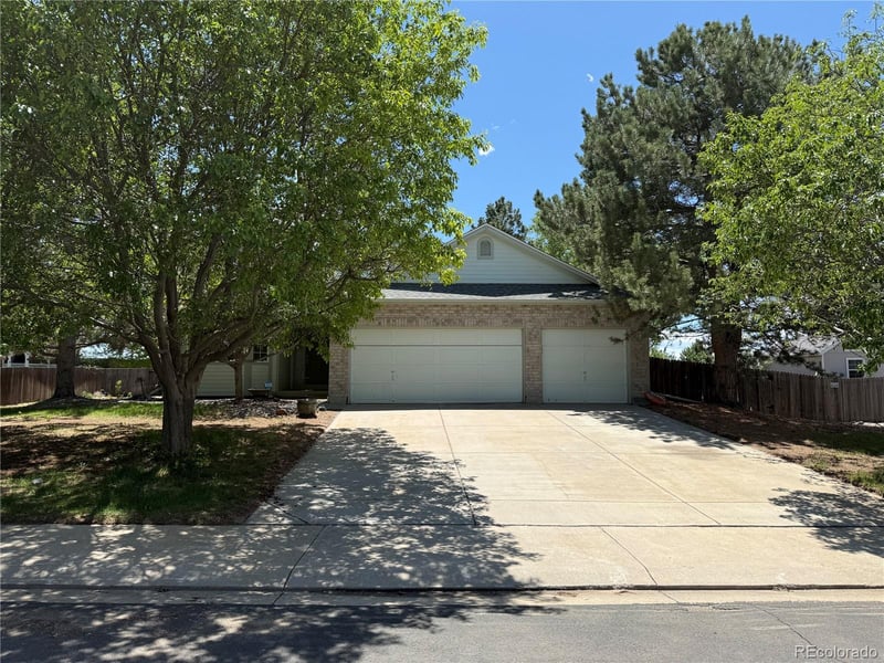 4788 Falcon Dr, Longmont, CO 80504